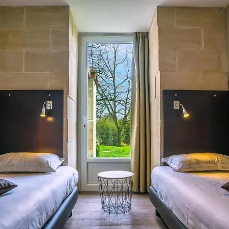 Les Jardins De L'anjou Hotel
